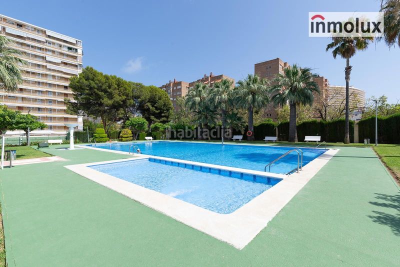 Foto 76b22e50-d711-48b6-8f7a-9623bd68d9ee. Pis amb calefacció aparcament piscina a Playa de San Juan Alicante