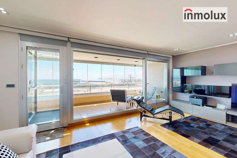 Foto 040624bb-9197-4dfe-b16c-6cf4af3c320a. Àtic amb calefacció a Benalúa Alicante