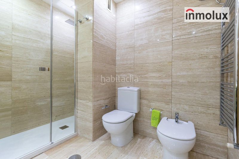 Foto bdeebba6-6b50-4cc5-9d2d-375901f705b5. Àtic amb calefacció a Benalúa Alicante