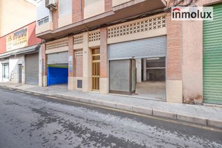 Local Comercial a Calle Ana Navarro