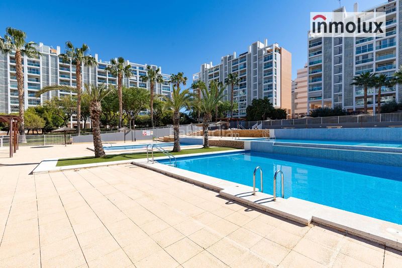 Foto 59c2b770-304f-4841-bf2a-e8a7cd38bc61. Pis amb calefacció aparcament piscina a Playa de San Juan Alicante
