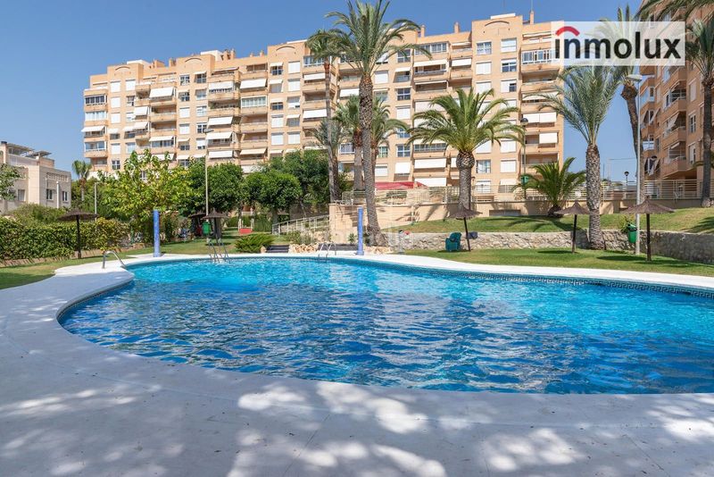 Foto 8ace2d91-3e07-47b8-9034-f2a34257ae1e. Pis amb calefacció aparcament piscina a Pueblo Español-Coveta Fumá Campello (el)