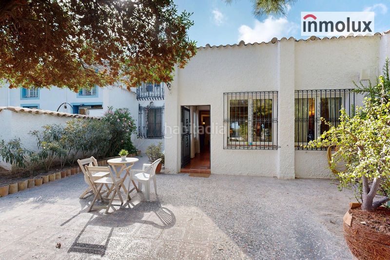 Foto fd2902ff-8491-4c9d-8928-dbe794b66e50. Xalet amb calefacció aparcament piscina a Centro Mutxamel