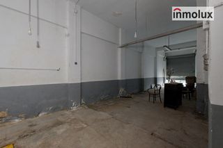 Local Comercial  Calle oliver. Local comercial con cambio de uso