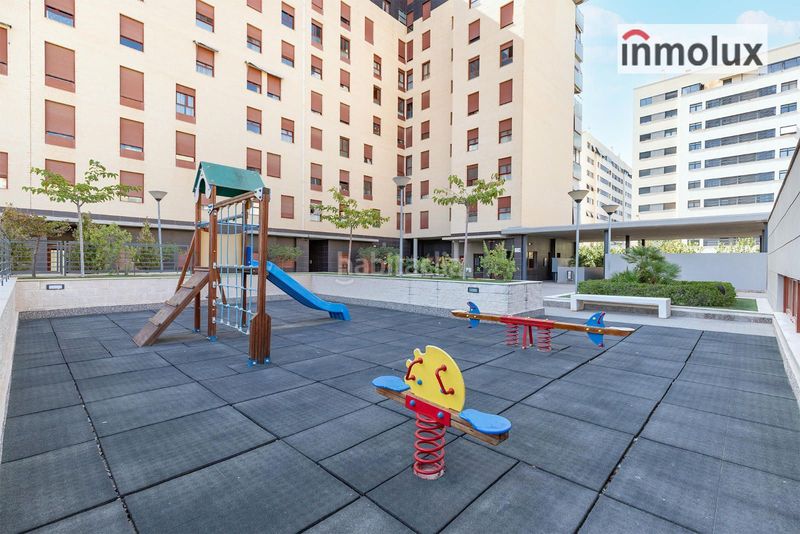 Foto 0fb8f3a6-5b72-4540-b44e-c6f4314e1454. Pis amb aparcament piscina a Paus - Polígono San Blas Alicante