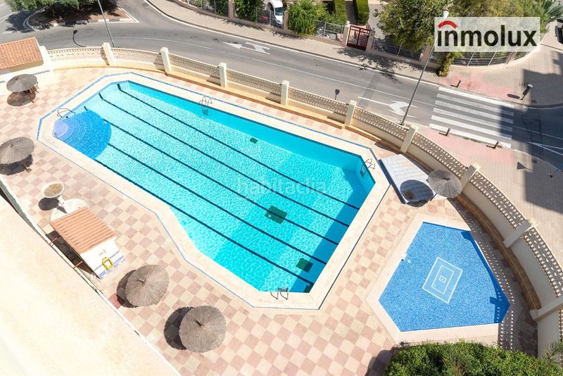 Foto 82943ea2-ac70-4e1c-aa60-4769c99d279f. Flat with heating parking pool in Albufereta Alicante