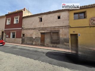 Casa  Calle lloma. Casa unifamiliar para reforma en agost alicante