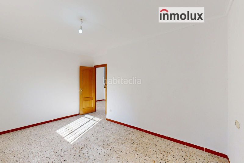 Foto 0d8e96db-9e03-4bf2-949b-06b0782217f7. Xalet amb aparcament a Novelda