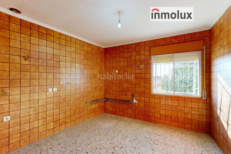 Foto a9e17d6a-c437-4d3f-bfee-72b7bf85ea0b. Xalet amb aparcament a Novelda