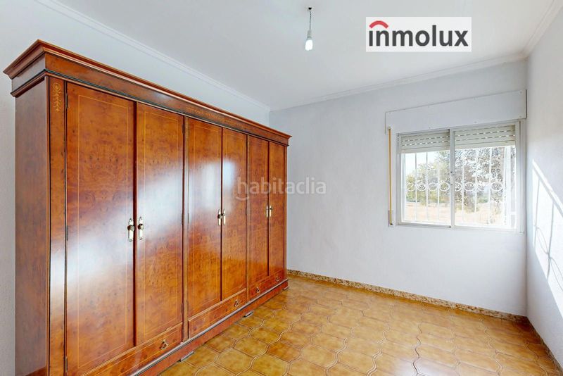 Foto a9e426b4-d286-4c6c-8f5e-a55f3f4e969d. Xalet amb aparcament a Novelda