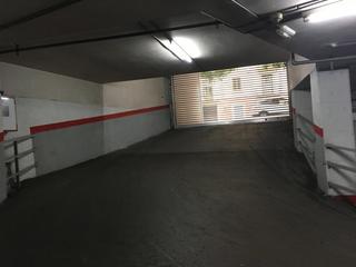 Aparcament cotxe a Barri Antic. Plaza de aparcamiento en venta en pleno centro de manresa