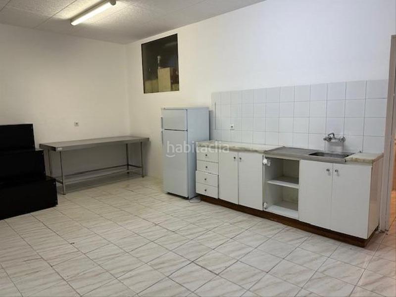 Foto e473e1a1-b246-4020-8b39-8108e7b729de. Location bureau avec chauffage dans Centre - Passeig i Rodalies Manresa