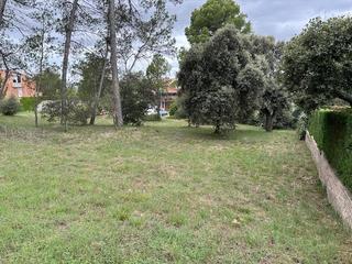 Terreny residencial a Sant Fruitós de Bages. Fantástica parcela en venta en la urb. pineda de bages sfb