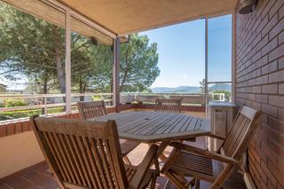 Xalet a Sant Fruitós de Bages. Casa en venta en urb. pineda de bages