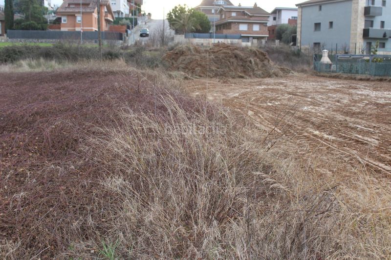 Foto 465a1420-d9a7-4a1e-93d6-65729832ca3e. Terreny residencial a Navarcles