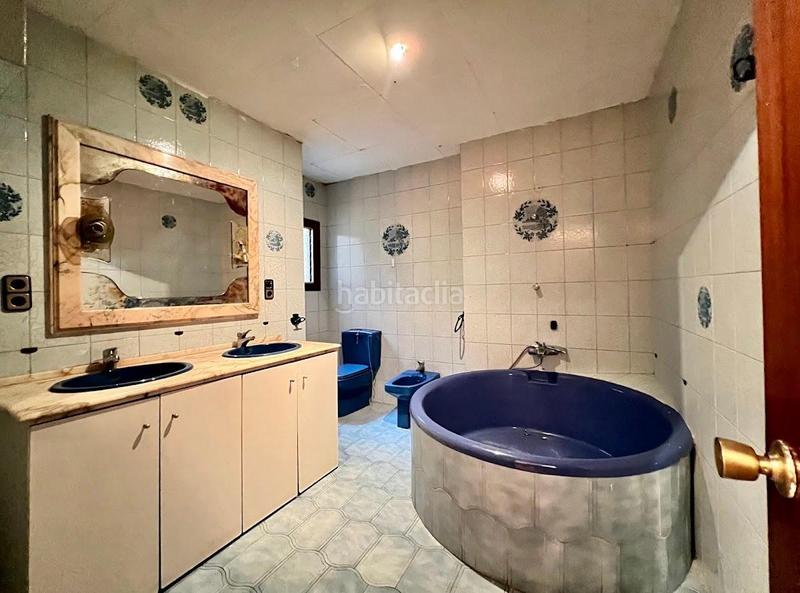 Foto 3f6c2e62-383b-4332-8266-2864a647b16f. Building in Plaça Catalunya Manresa