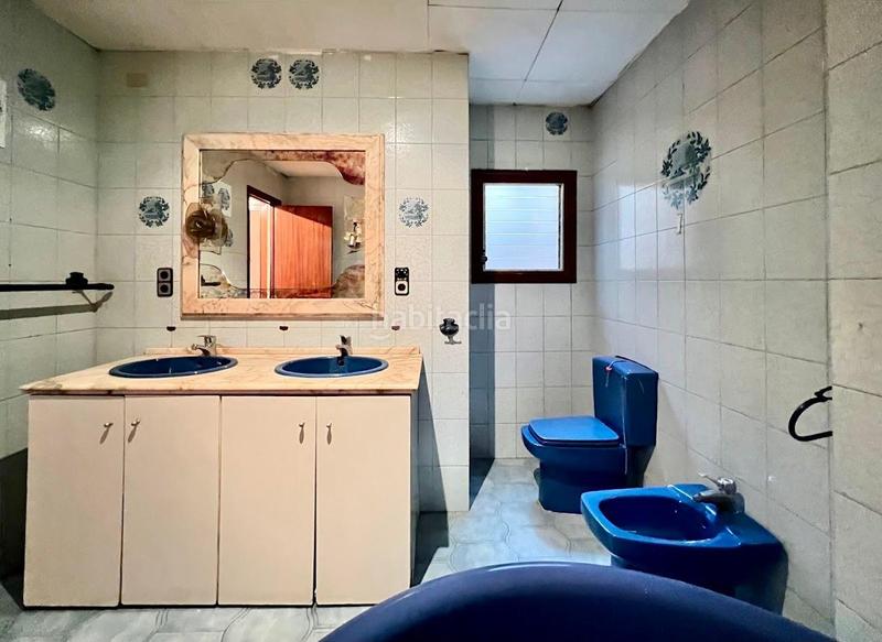 Foto 6fe8784f-474d-46d5-a615-35d41cd9c4fb. Building in Plaça Catalunya Manresa