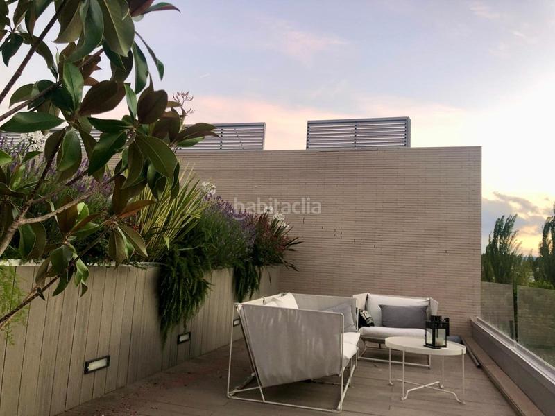 Foto ca825b61-8366-4caa-8007-3f85c63eef54. Duplex with heating parking in bases de Manresa - carretera de santpedor Manresa