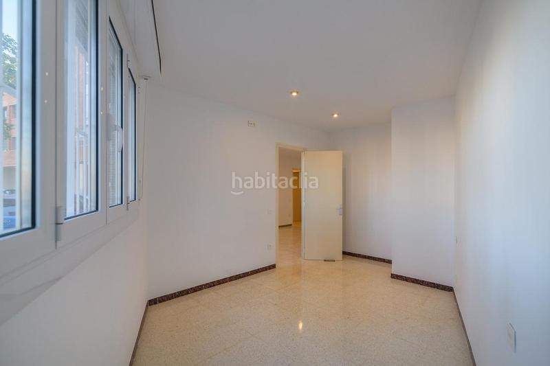 Foto e15401c4-eeae-473d-ac75-a7002fe1577a. Piso  en venta en Plaça Catalunya Manresa