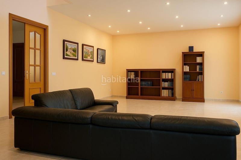 Foto bd9aebba-7f8d-4085-b83e-e169728e7f9a. Haus mit parking in Sant Fruitós de Bages