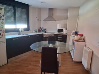 Lloguer Pis a Poble Nou. Piso de alquiler en manresa zona bases