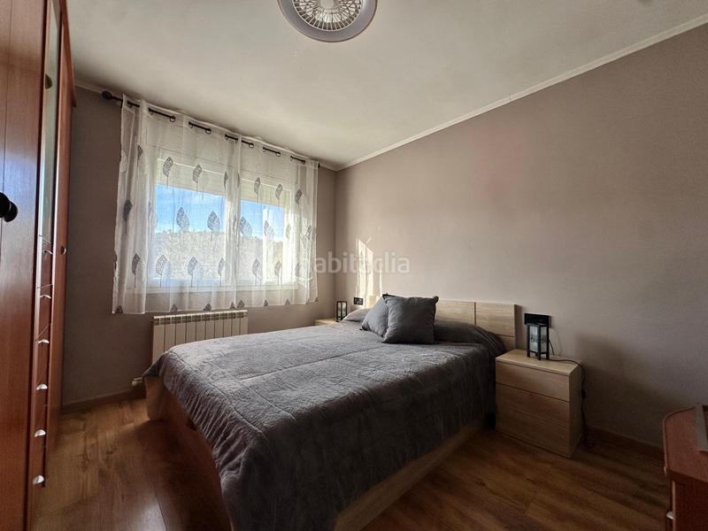 Foto c0fc3a1e-54d3-44f3-8314-4d34eca09d65. Pis amb aparcament a Poble Nou Manresa