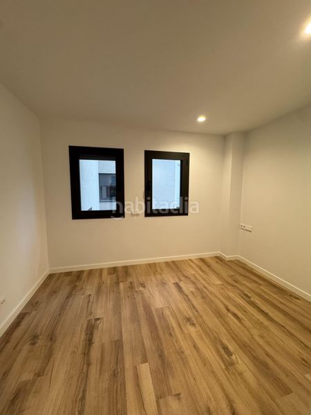 Foto 2f50975c-69b3-4644-bb66-71a5a44a34c7. Pis amb aparcament a bases de Manresa - carretera de santpedor Manresa