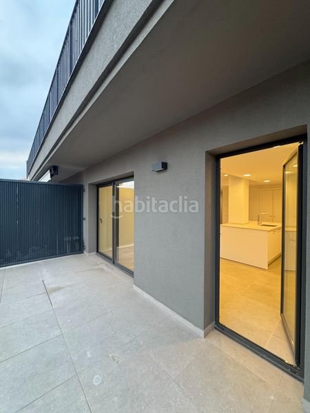 Foto 8fe7fc44-bb1a-49bb-9703-8e1931f44dfd. Pis amb aparcament a bases de Manresa - carretera de santpedor Manresa