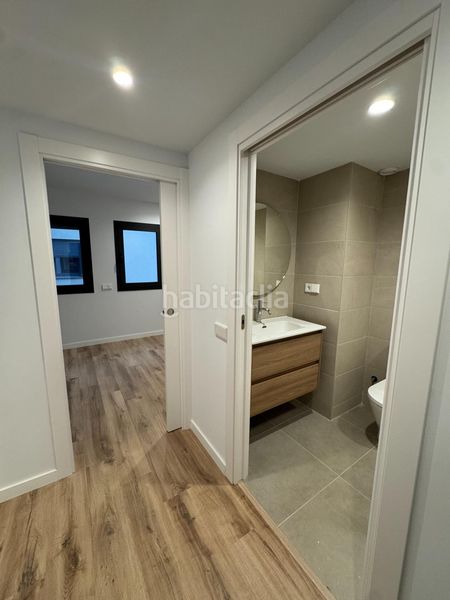 Foto b3fa3b47-0139-47ce-8f87-e3f93e6060bd. Pis amb aparcament a bases de Manresa - carretera de santpedor Manresa