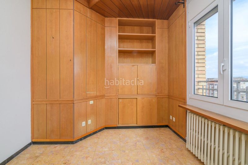 Foto 144ae4a0-7d25-43a4-b621-53260060128a. Àtic amb calefacció aparcament a Poble Nou Manresa