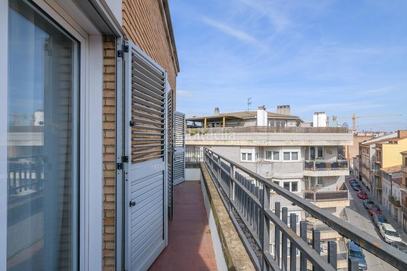 Foto 72d27bf8-3486-4e02-90f2-d3648e495506. Àtic amb calefacció aparcament a Poble Nou Manresa