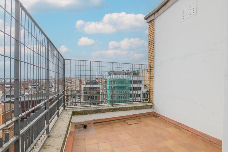 Foto 96386e0e-55e2-41a8-92f9-3e73413800dd. Àtic amb calefacció aparcament a Poble Nou Manresa