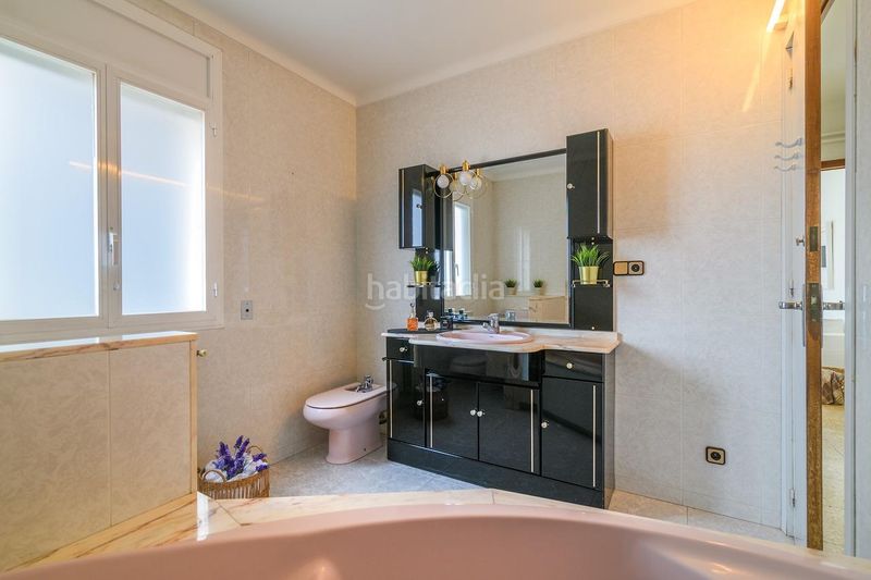 Foto b010ac70-1ff5-4cf7-a4d2-ff293b8c1784. Àtic amb calefacció aparcament a Poble Nou Manresa