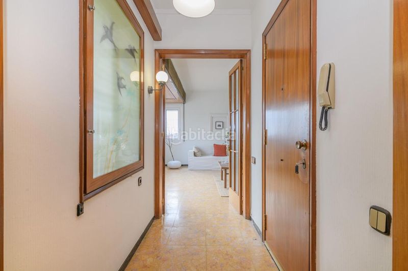 Foto cbc42048-3095-4b3d-b947-e38007179f01. Àtic amb calefacció aparcament a Poble Nou Manresa