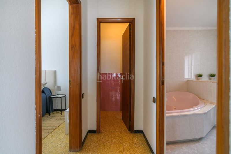 Foto fef4cac3-3da9-4ca0-b72e-035ee4c23550. Àtic amb calefacció aparcament a Poble Nou Manresa