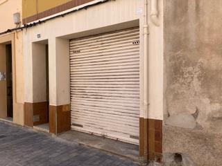 Local Comercial a Mollerussa. Local almacén ideal para aparcamiento de vehículos, para cualqui