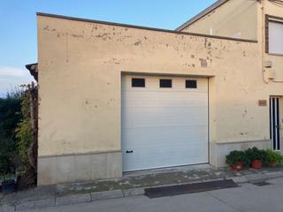 Lloguer Local Comercial a Joan amorós 26. Estupendo localalmacén en alquiler