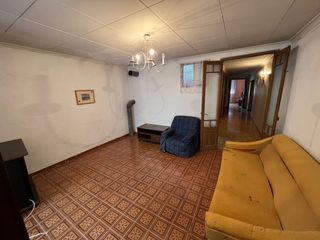 Maison à General prim 16. Estupenda casa de pueblo, ideal para primera y segunda residenci
