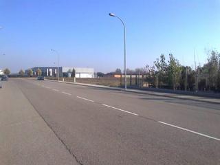 Terreny residencial a Golmés. Parcela industrial de superficie 1.216 m2, con una superficie ed