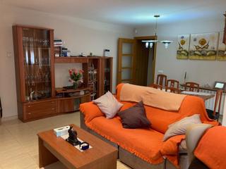 Appartement à Mollerussa. Precioso piso de 4 habitaciones en el centro de la ciudad de mol