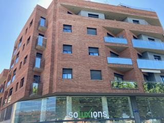 Dúplex a Carrer academia 23. Precioso dúplex seminuevo, con unas excelentes vistas