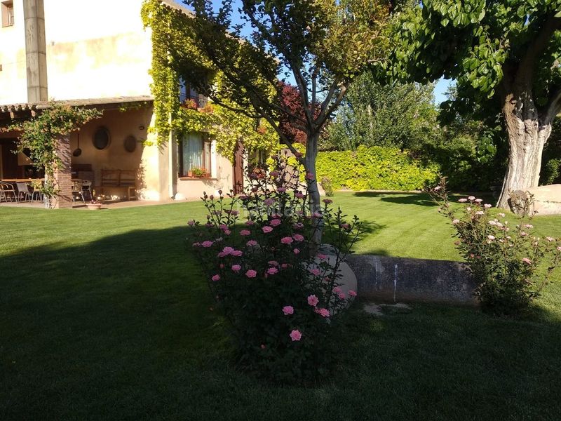 Foto 1c0a9af2-ee43-452f-828a-a8c5f73b6883. House in de l´eral 32 in Vilanova de Bellpuig