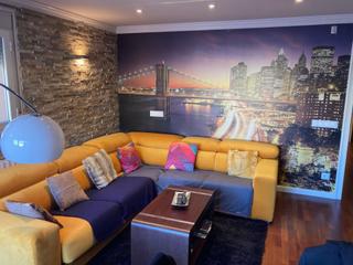 Casa a Diputació 23. Preciosa casa unifamiliar, totalmente renovada, moderna y lumino Casa a Diputació 23. Preciosa casa unifamiliar, totalmente renovada, moderna y lumino