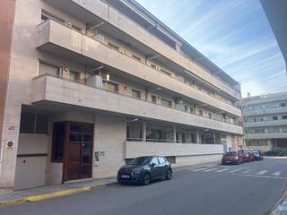 Miete Autoparkplatz in Mollerussa. Estupenda plaza de garaje muy espaciosa. no deje su coche en la