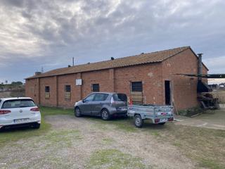 Propriété à Palau d´Anglesola (El). Finca rustica con una edificación tipo torre y huerto