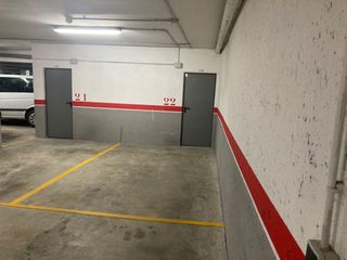 Location Parking voiture à Mallorca 12. Estupenda plaza de garaje de alquiler en calle mallorca de molle