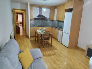 Pis  Carrer cap-pont. Precioso piso situado en el barrio de cappont de la ciudad de ll