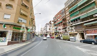 Local commercial à Campoamor. Gran local comercial en zona muy concurrida