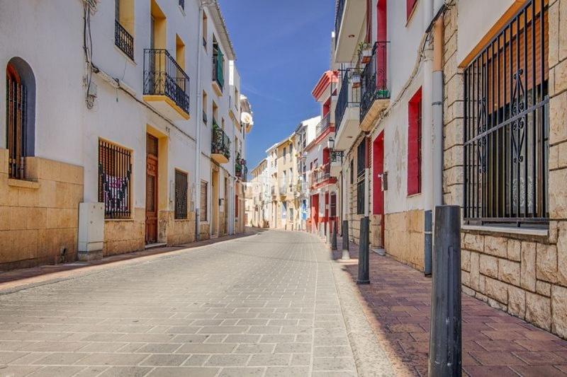 Foto 4bde9f3b-0129-455f-ae81-7dad6f709087. Terreno residenziale in La Nucia Pueblo Nucia (la)