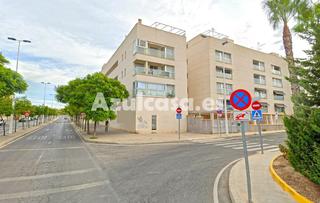 Business premise in Noroeste. Estupendo local comercial en santa pola